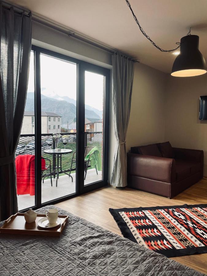 Kazbegi Stylish Apartment Esterno foto