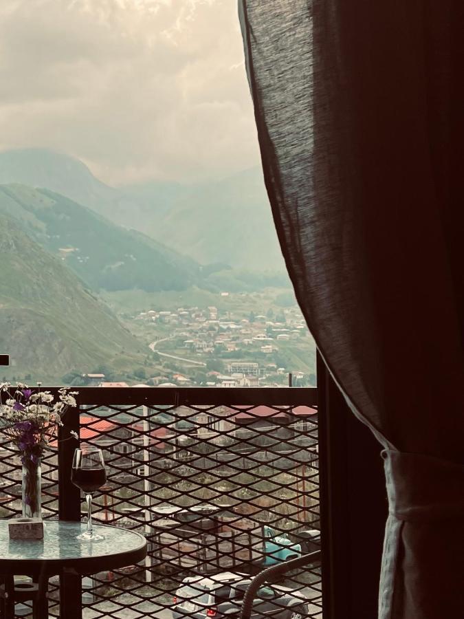 Kazbegi Stylish Apartment Esterno foto