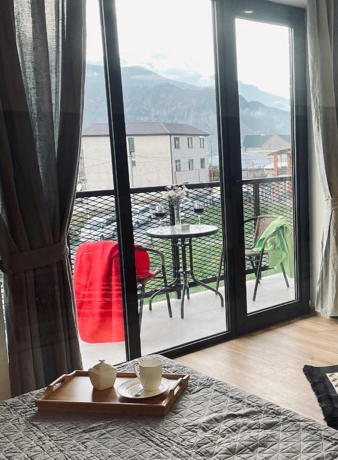Kazbegi Stylish Apartment Esterno foto