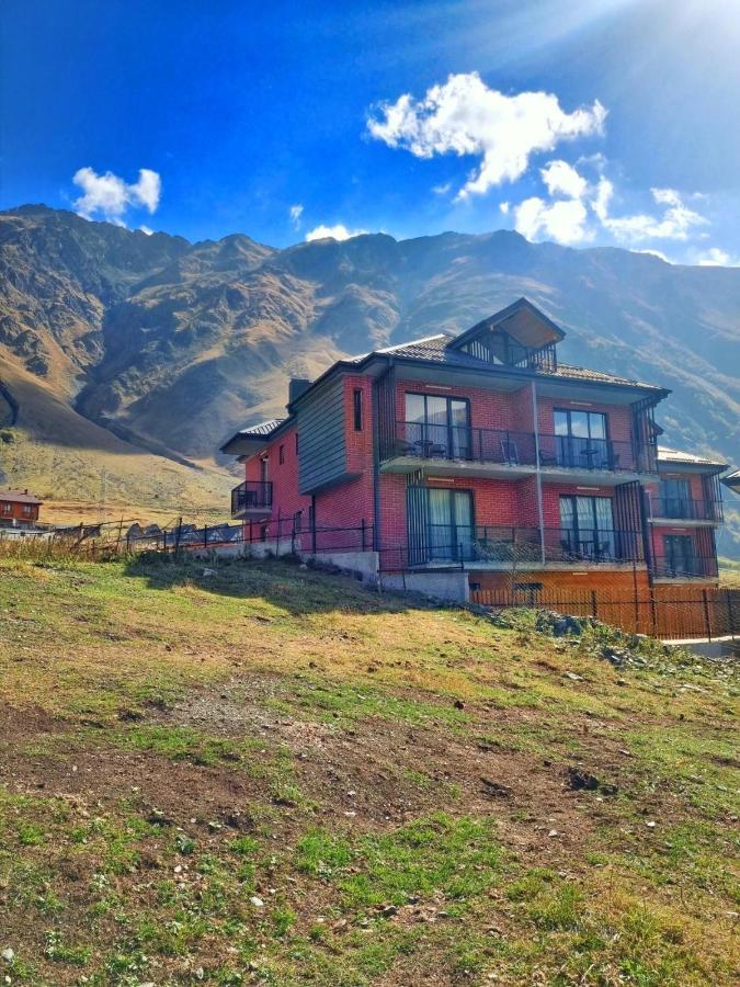 Kazbegi Stylish Apartment Esterno foto